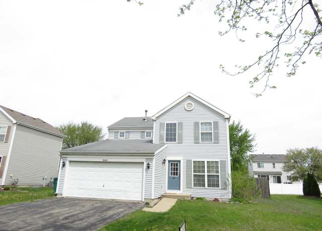 Property at 3009 Arborsedge Dr, Joliet, IL 60436, 3 beds, 2.5 baths
