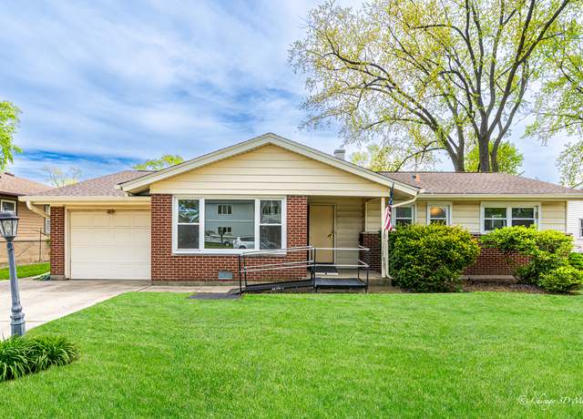 Property at 265 Fern Dr, Elk Grove Village, IL 60007, 3 beds, 1.5 baths