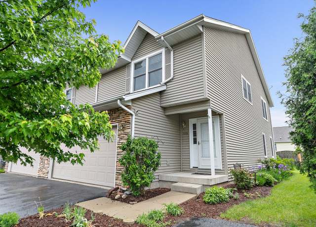 Property at 1126 Rose Dr, Sycamore, IL 60178, 3 beds, 3.5 baths