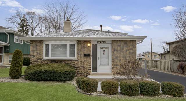 Photo of 17325 Osceola Ave, Tinley Park, IL 60477