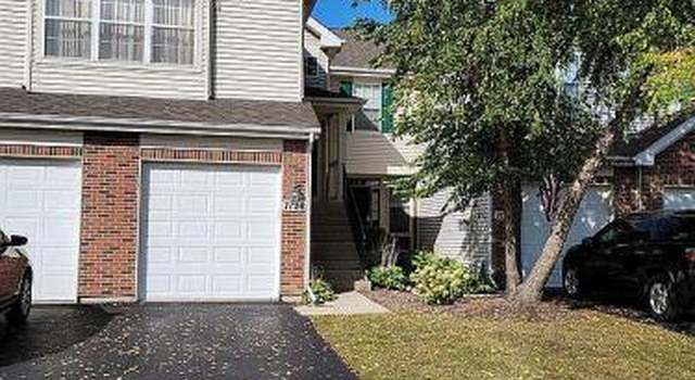 Photo of 7128 Westwood Dr, Carpentersville, IL 60110