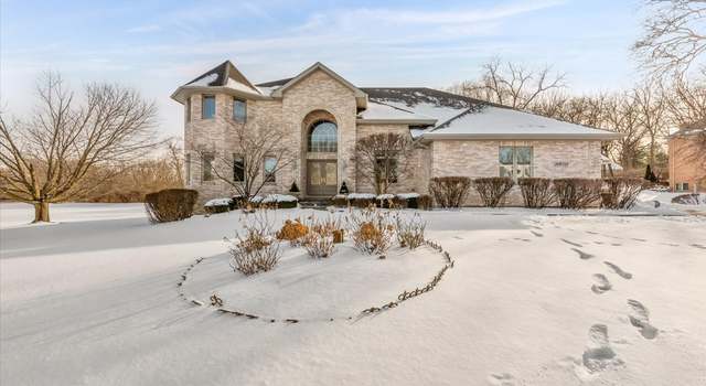 Photo of 30W249 Maple Tree Ln, Wayne, IL 60184