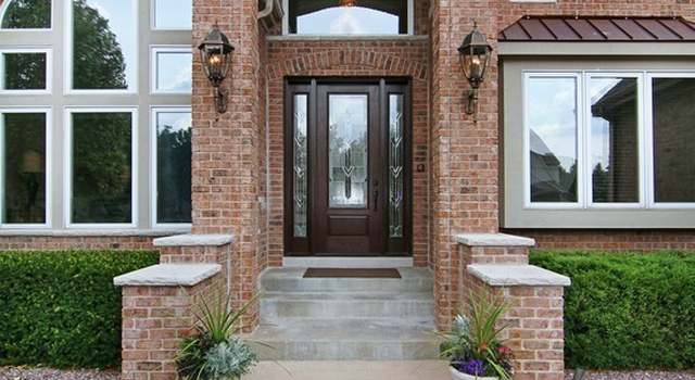 Photo of 2427 Hillsboro Ln, Naperville, IL 60564