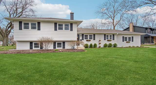 Photo of 325 Hemlock Ln, Naperville, IL 60540