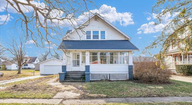 Photo of 149 E Bond St, Bement, IL 61813