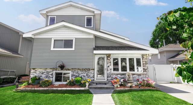 Photo of 310 Hawthorne Ave, Bensenville, IL 60106
