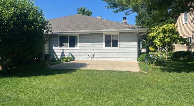 Photo of 1552 Lighthouse Dr, Naperville, IL 60565