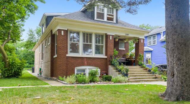 Photo of 10114 S Charles St, Chicago, IL 60643