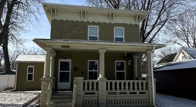Photo of 209 12th Ave, Sterling, IL 61081
