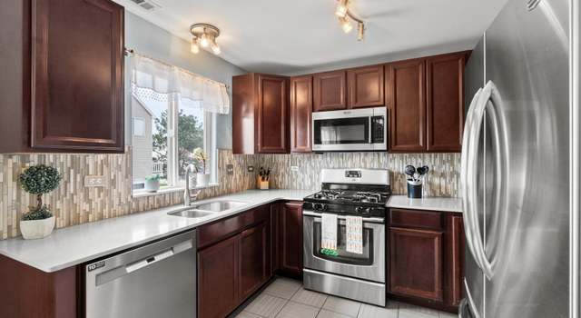 Photo of 2712 Canyon Dr #2712, Plainfield, IL 60586