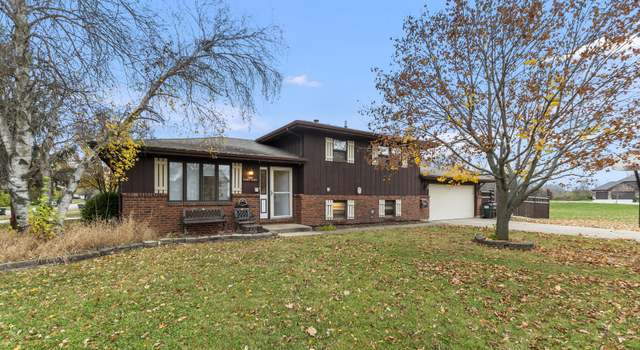 Photo of 2213 Daniel Lewis Dr, New Lenox, IL 60451