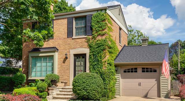 Photo of 608 Ardmore Ter, Libertyville, IL 60048