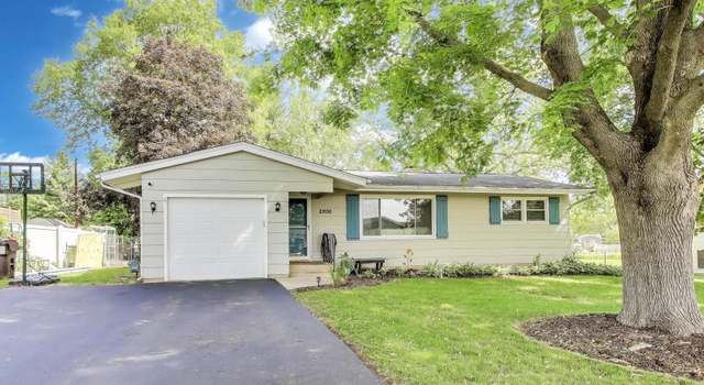 Photo of 2906 Killarney Dr, Cary, IL 60013