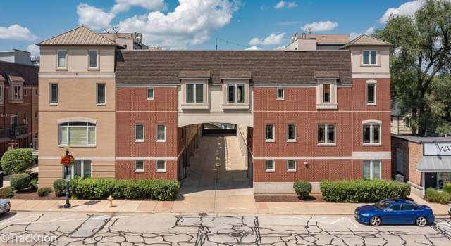 Photo of 922 Warren Ave #103, Downers Grove, IL 60515