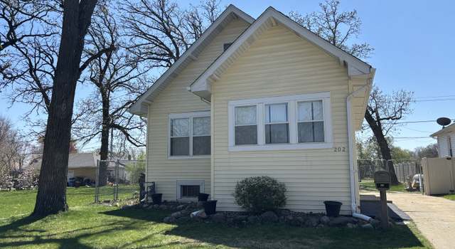 Photo of 202 Interocean Ave, South Chicago Heights, IL 60411
