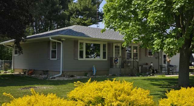 Photo of 306 N Main St, Arlington, IL 61312