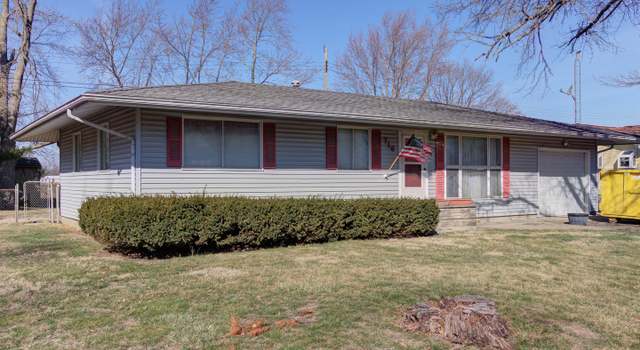 Photo of 716 Southland Circle Dr, Tuscola, IL 61953
