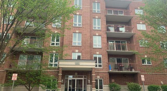 Photo of 1327 E Washington St #207, Des Plaines, IL 60016