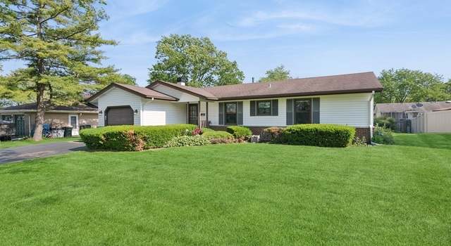 Photo of 27 Keswick Rd, Elk Grove Village, IL 60007