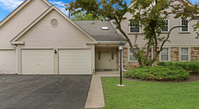 Photo of 124 Stirling Ln Unit Z1, Schaumburg, IL 60194