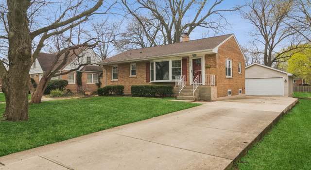 Photo of 238 S Greenwood Ave, Palatine, IL 60074