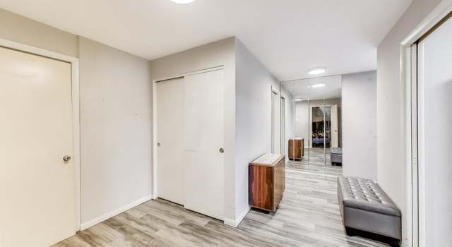 Photo of 2700 E Bel Aire Dr #202, Arlington Heights, IL 60004