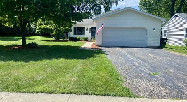 Photo of 1615 Meadow Ln, Mchenry, IL 60050