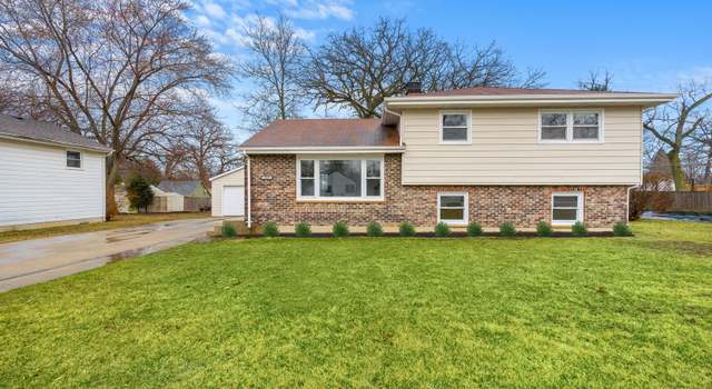 Photo of 607 Geddes Ave, Winthrop Harbor, IL 60096