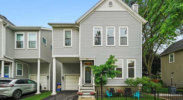 Photo of 2903 N Wolcott Ave Unit C, Chicago, IL 60657