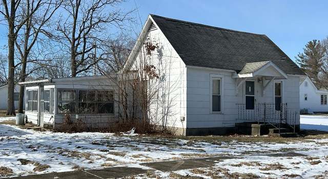 Photo of 107 N Jackson St, Fithian, IL 61844