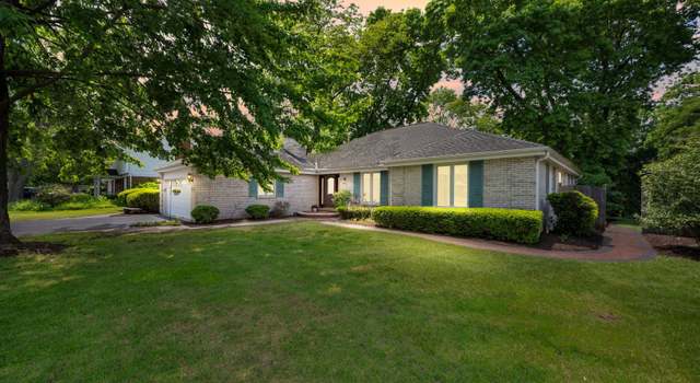 Photo of 1612 Gamon Rd, Wheaton, IL 60189