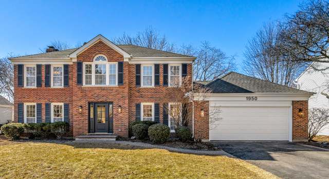 Photo of 1950 Cromwell Dr, Wheaton, IL 60189