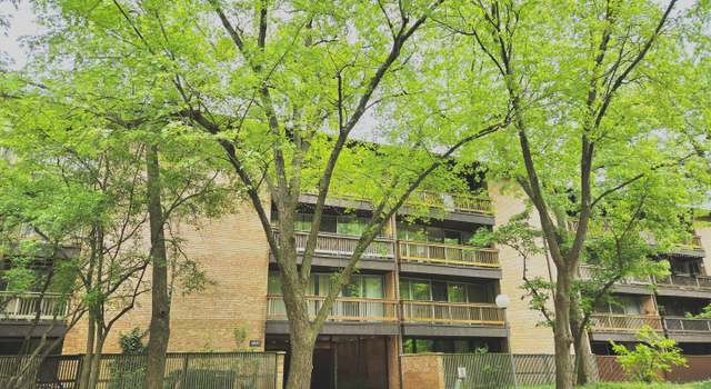 Photo of 5600 Hillcrest Ln Unit 2L, Lisle, IL 60532