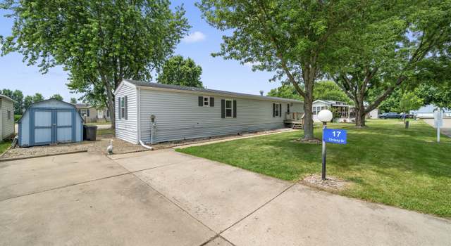 Photo of 17 Chrissy Dr, Sandwich, IL 60548