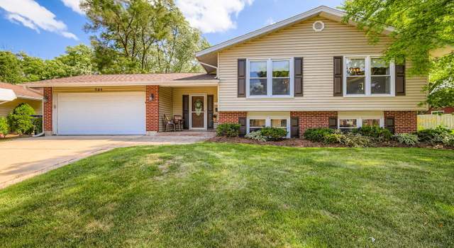Photo of 905 Harrison Ln, Hoffman Estates, IL 60192