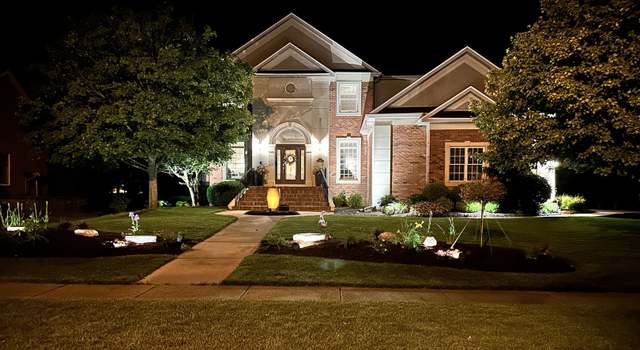Photo of 13 Lavender Ln, Bloomington, IL 61704