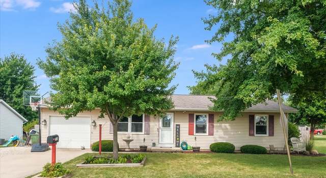 Photo of 505 Tamula Dr, Mahomet, IL 61853