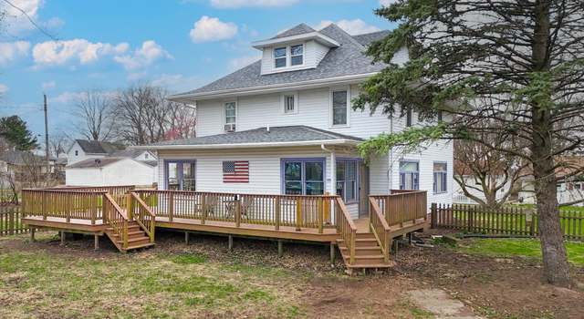 Photo of 103 S Grant St, Seymour, IL 61875