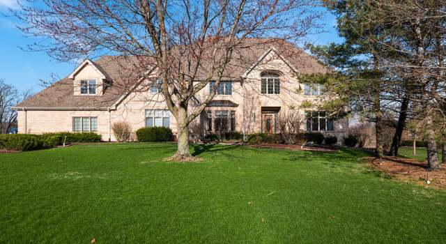 Photo of 10848 Crystal Ridge Ct, Orland Park, IL 60467