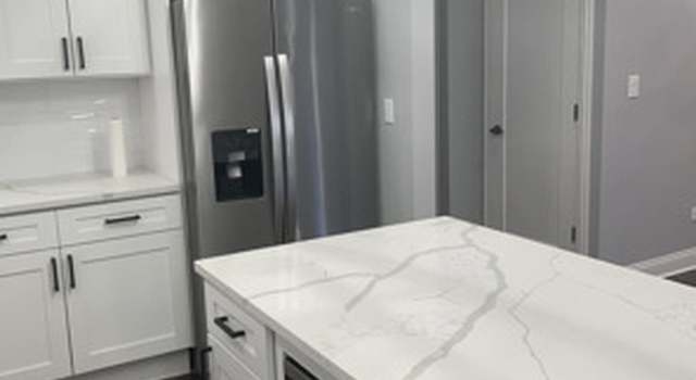 Photo of 8217 S Dante Ave, Chicago, IL 60619