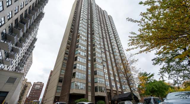 Photo of 525 W Hawthorne Pl #706, Chicago, IL 60657