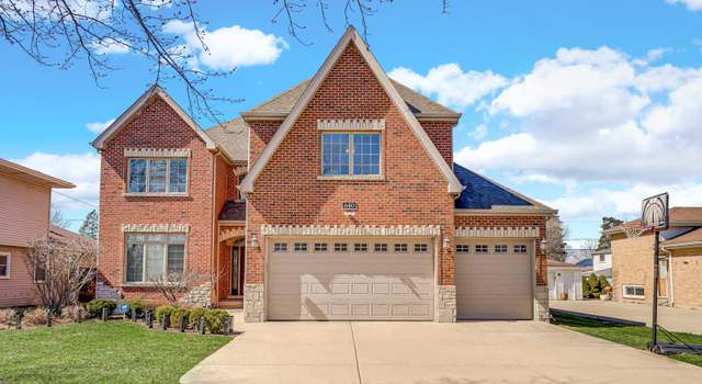 Photo of 640 N Willow Rd, Elmhurst, IL 60126
