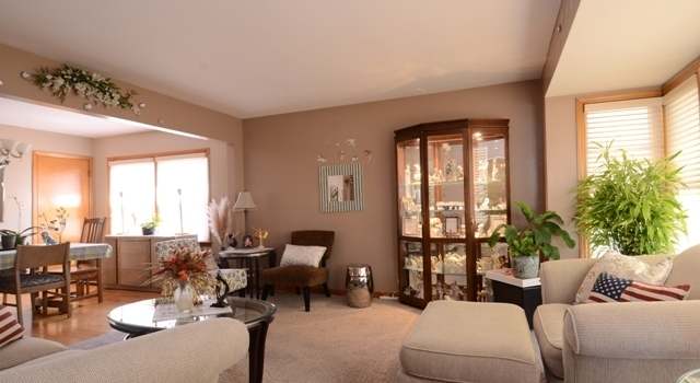 Photo of 3827 Elmwood Ave, Berwyn, IL 60402