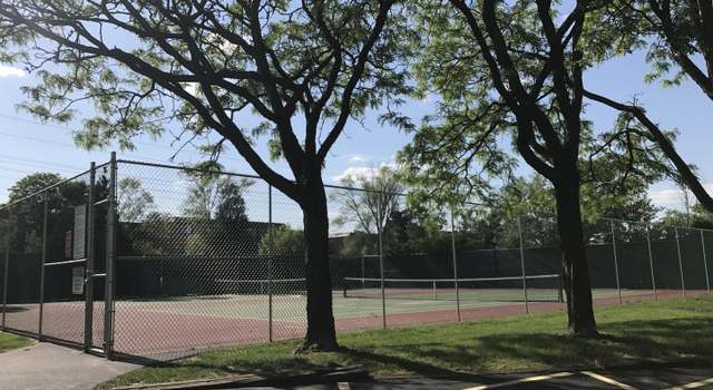 Photo of 1717 Crystal Ln #601, Mount Prospect, IL 60056
