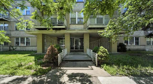 Photo of 2501 W Touhy Ave #105, Chicago, IL 60645