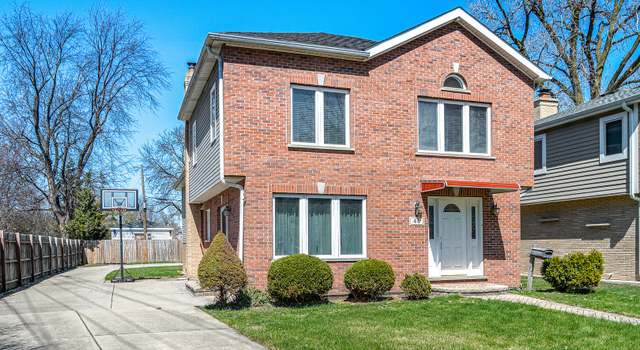 Photo of 48 Hackberry Ln, Glenview, IL 60025