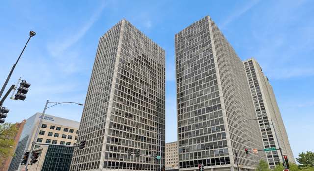 Photo of 340 W Diversey Pkwy #1020, Chicago, IL 60657