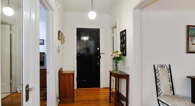 Photo of 1066 W Catalpa Ave Unit L2, Chicago, IL 60640
