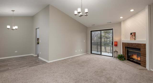 Photo of 337 Essex Ct Unit 5-C-R, Wood Dale, IL 60191