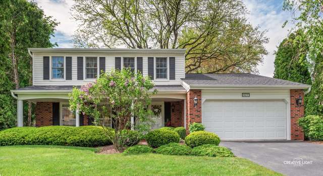Photo of 527 Carriage Hill Rd, Naperville, IL 60565